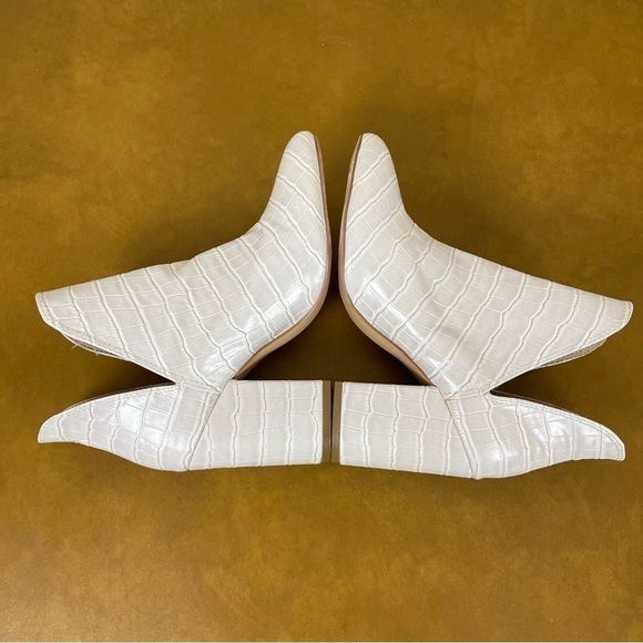 Steve Madden Rookie Crocodile Pattern Ankle‎ Bootie Size 7 Women - Picture 9 of 14